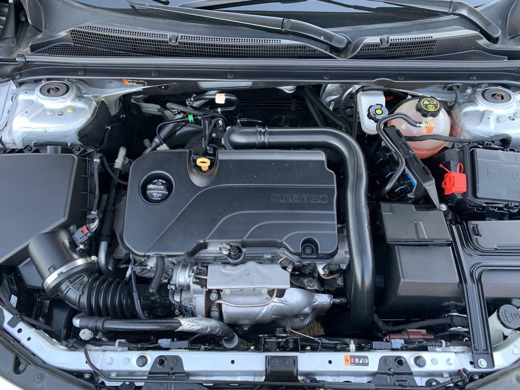 2018 Chevrolet Malibu 1LT - Photo 11