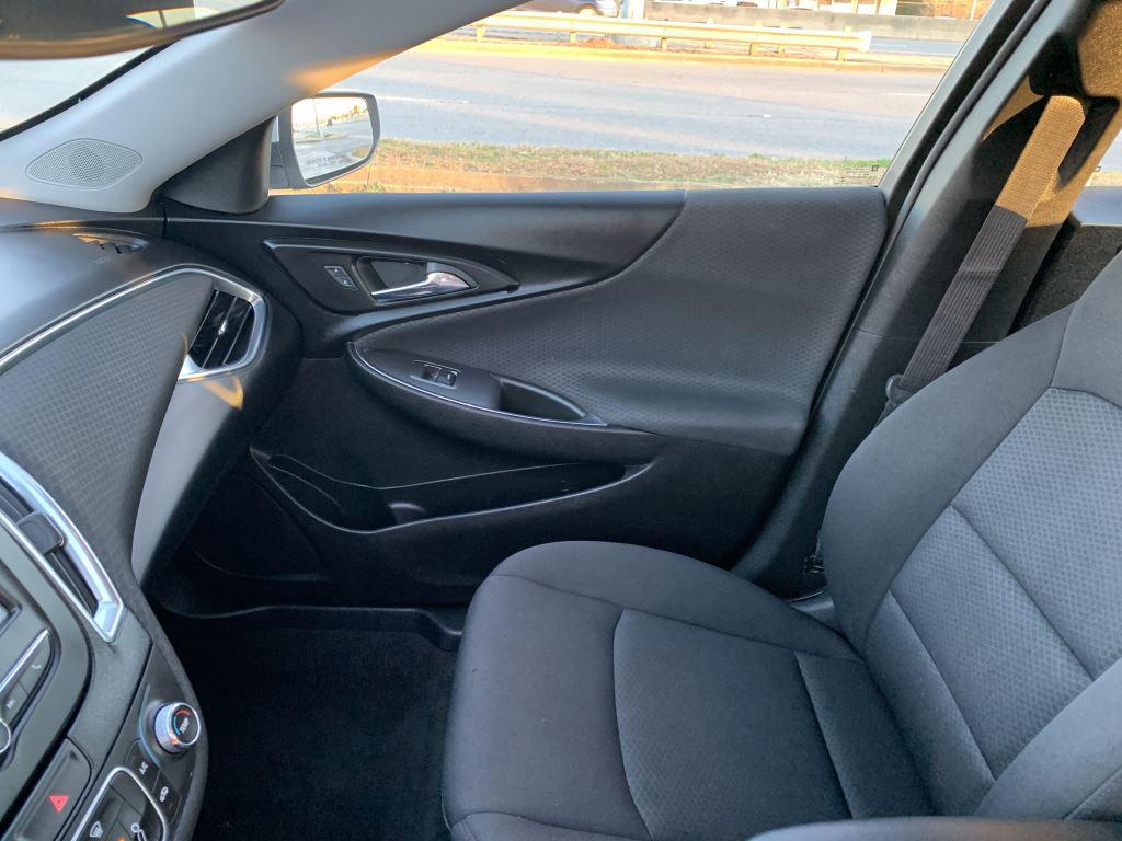 2018 Chevrolet Malibu 1LT - Photo 8