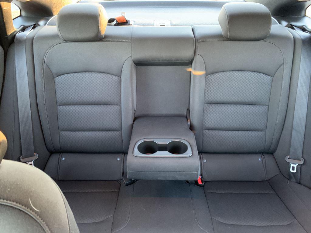 2018 Chevrolet Malibu 1LT - Photo 9