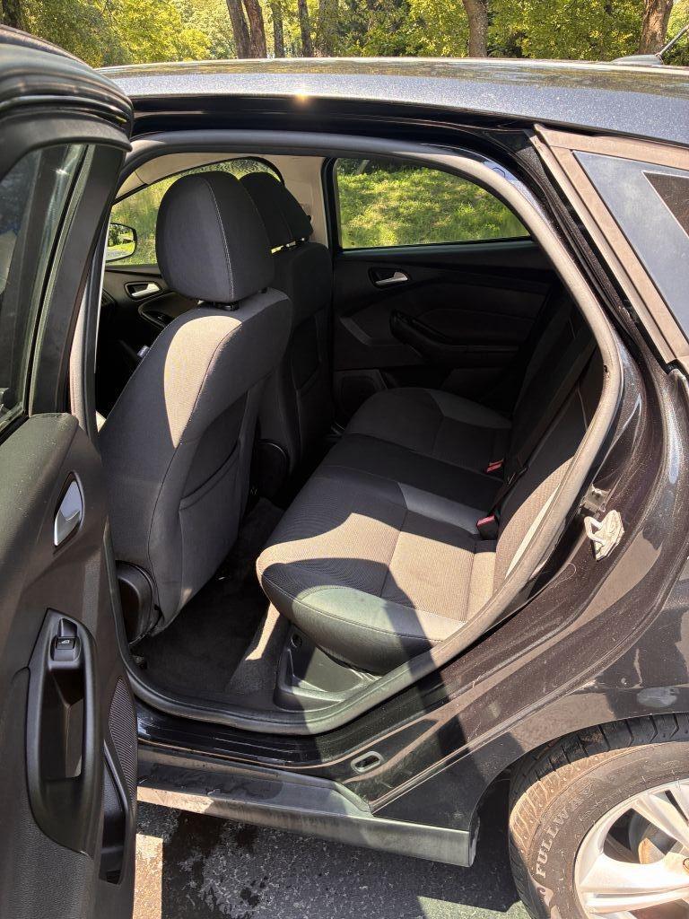 2014 Ford Focus SE - Photo 7